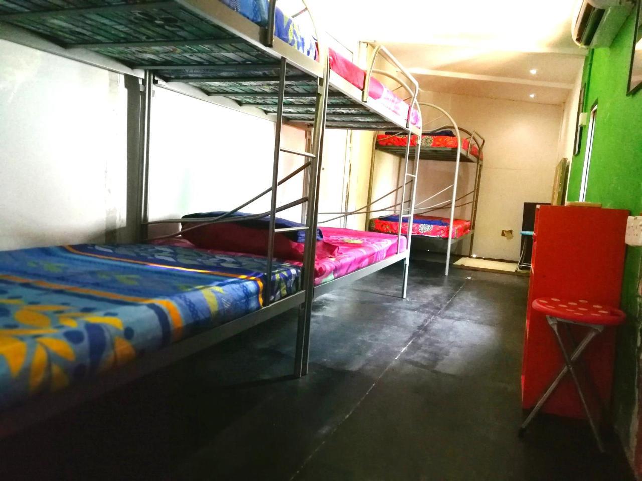 Monkey Motel Cafe Malacca מראה חיצוני תמונה